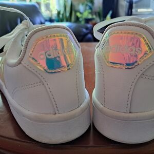 Women's Adidas sneakers